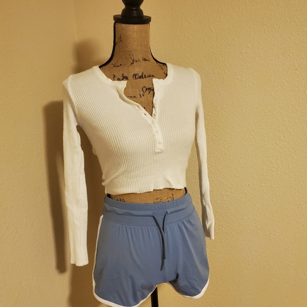 Alphalete Curve Shorts